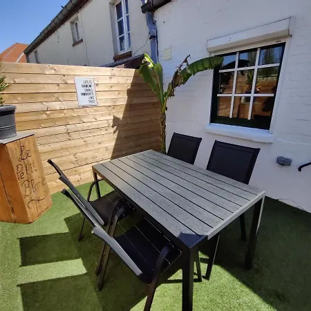 Holiday home Le Petit Blanc *